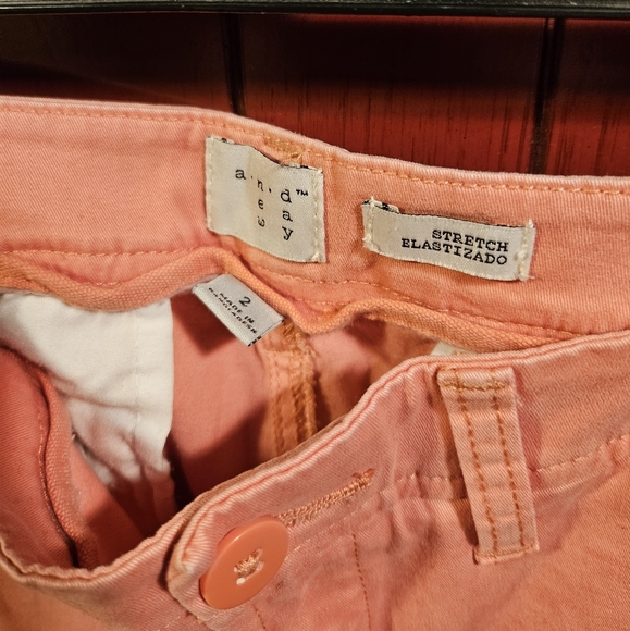 🔥Coral pants size 2 - Picture 3 of 5